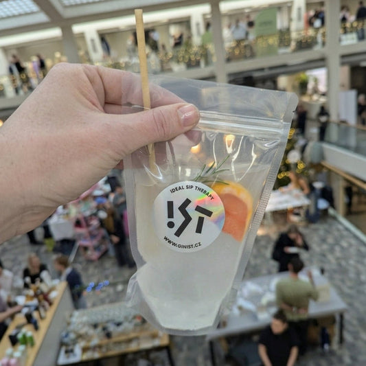 GINIST & TONIC